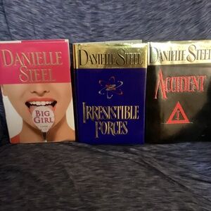 Set of 3 Danielle Steel hardcover books ACCIDENT BIG GIRL IRRESISTIBLE FORCES 📚